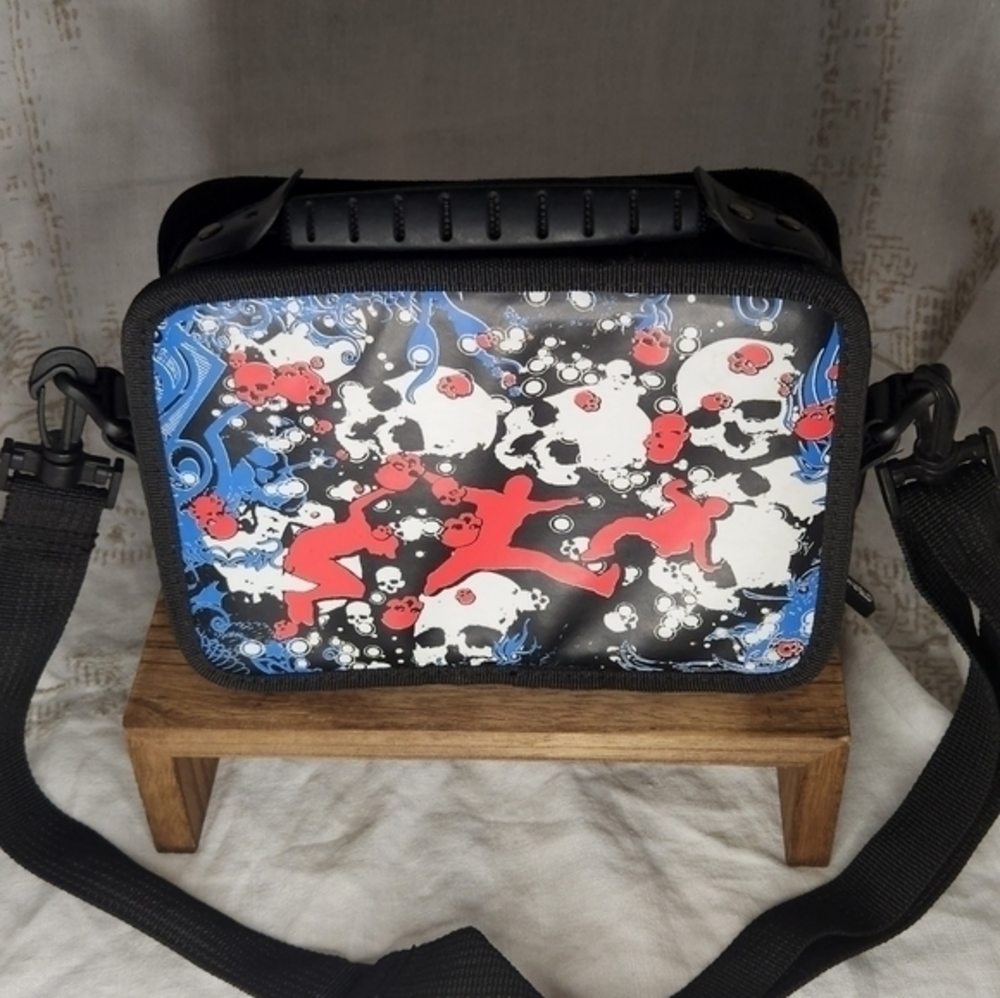 Nakiworld G-Pak Carrying Case Nintendo DSi/Lite Strap no game slots skulls dance